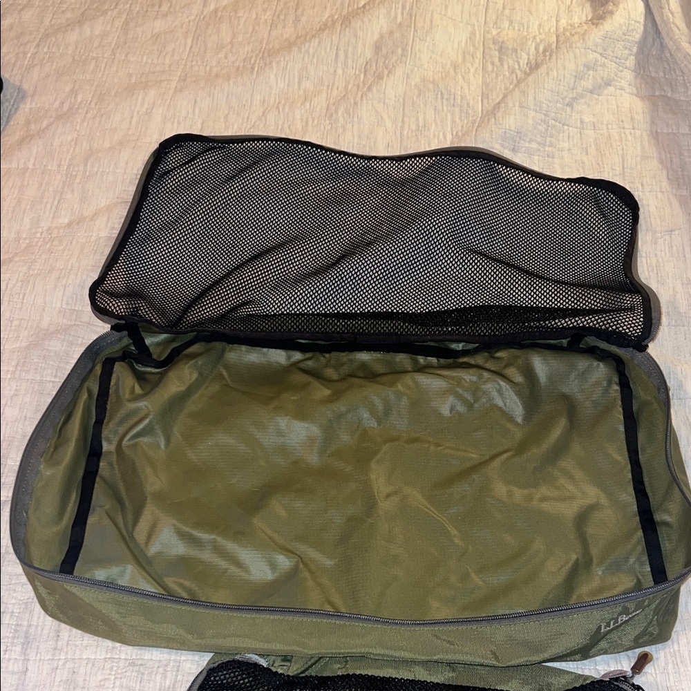 L.L. Bean Green Ripstop Mesh Packing Cube Travel Set (3 pcs) - Picture 7 of 8